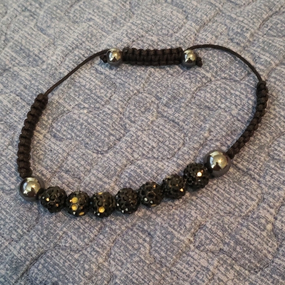 10 damaged jewelry items. - Picture 9 of 16